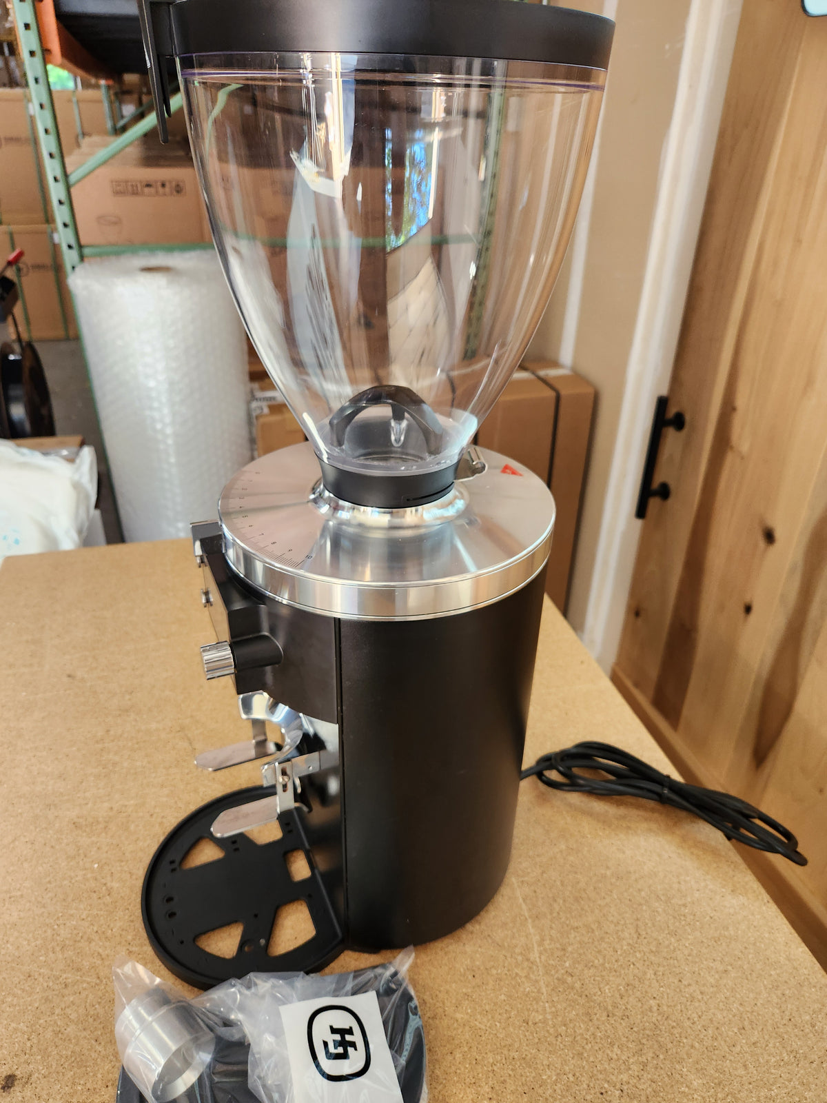 Mahlkonig E80 Supreme Espresso Grinder in black DEMO 839924