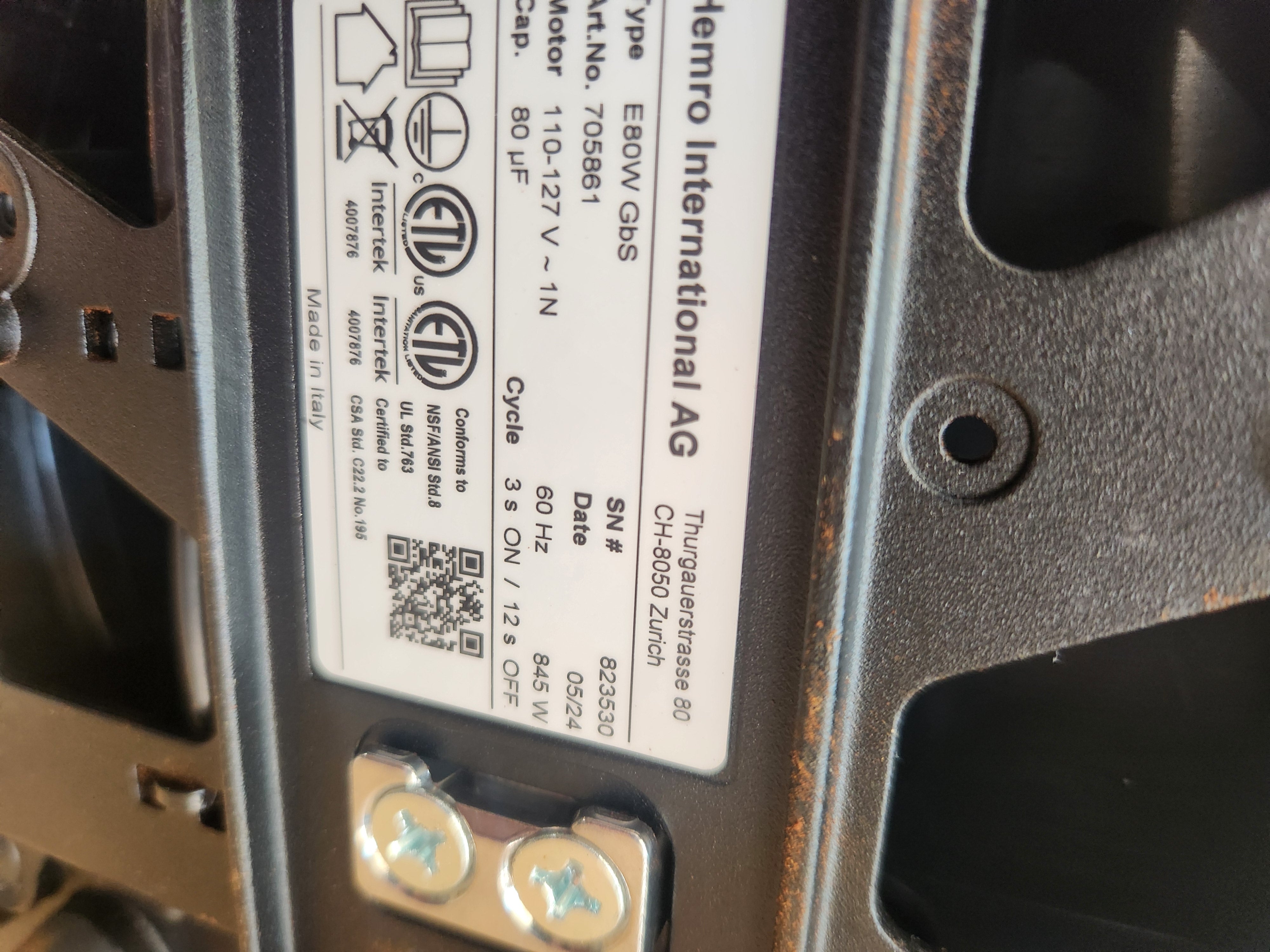 E80W GbS Grind-by-Sync in black DEMO 823530