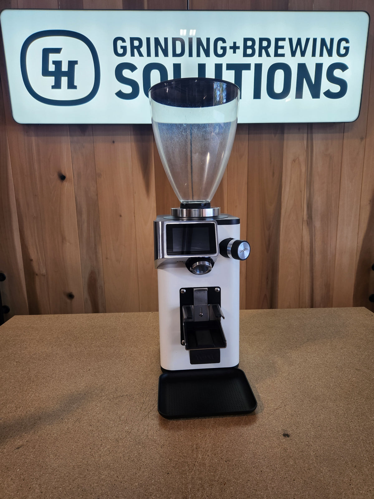 Ceado REV Titan Espresso Grinder with WAM White DEMO DHD261037