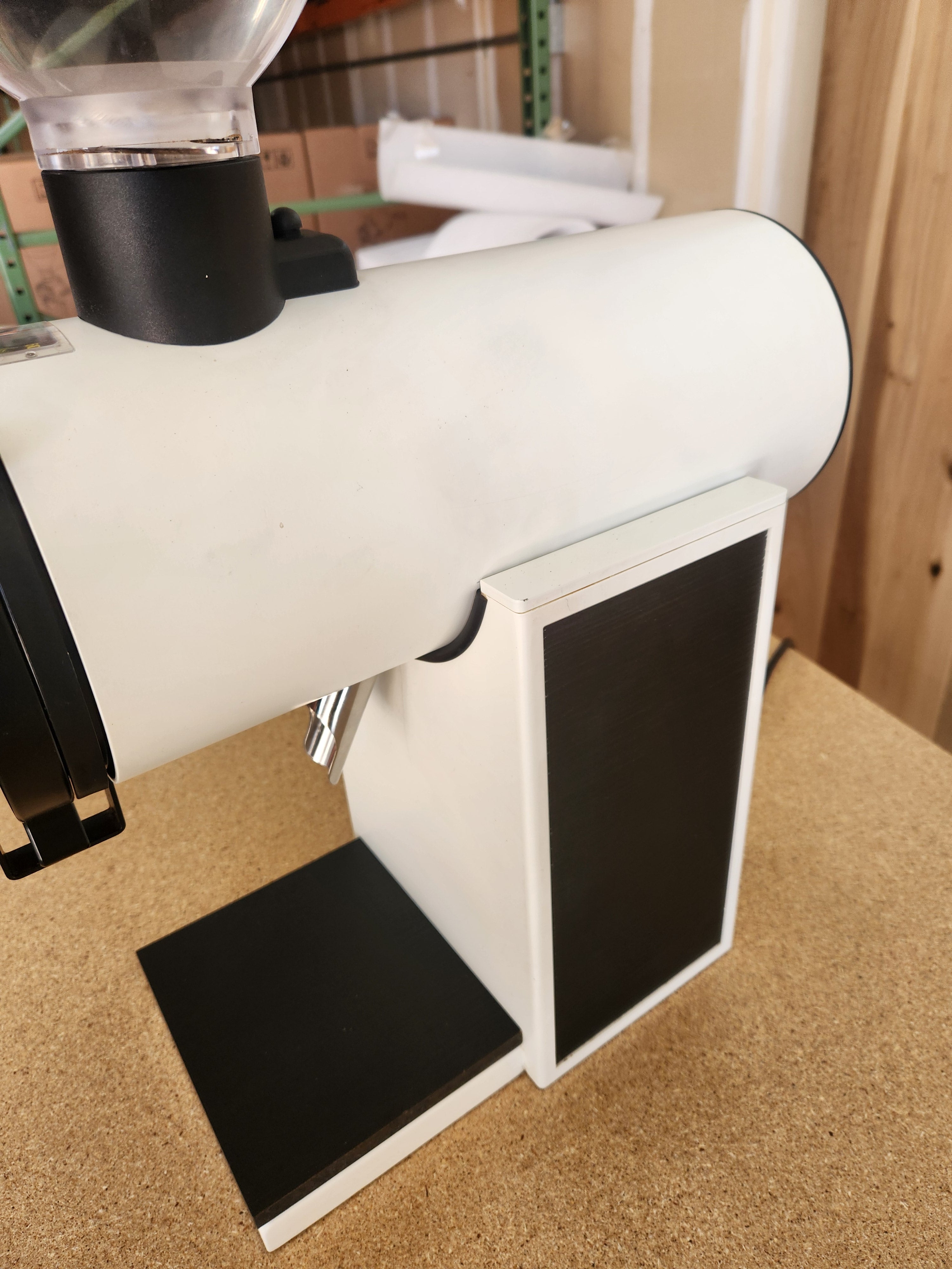 Bentwood Vertical 75 White DEMO 100174