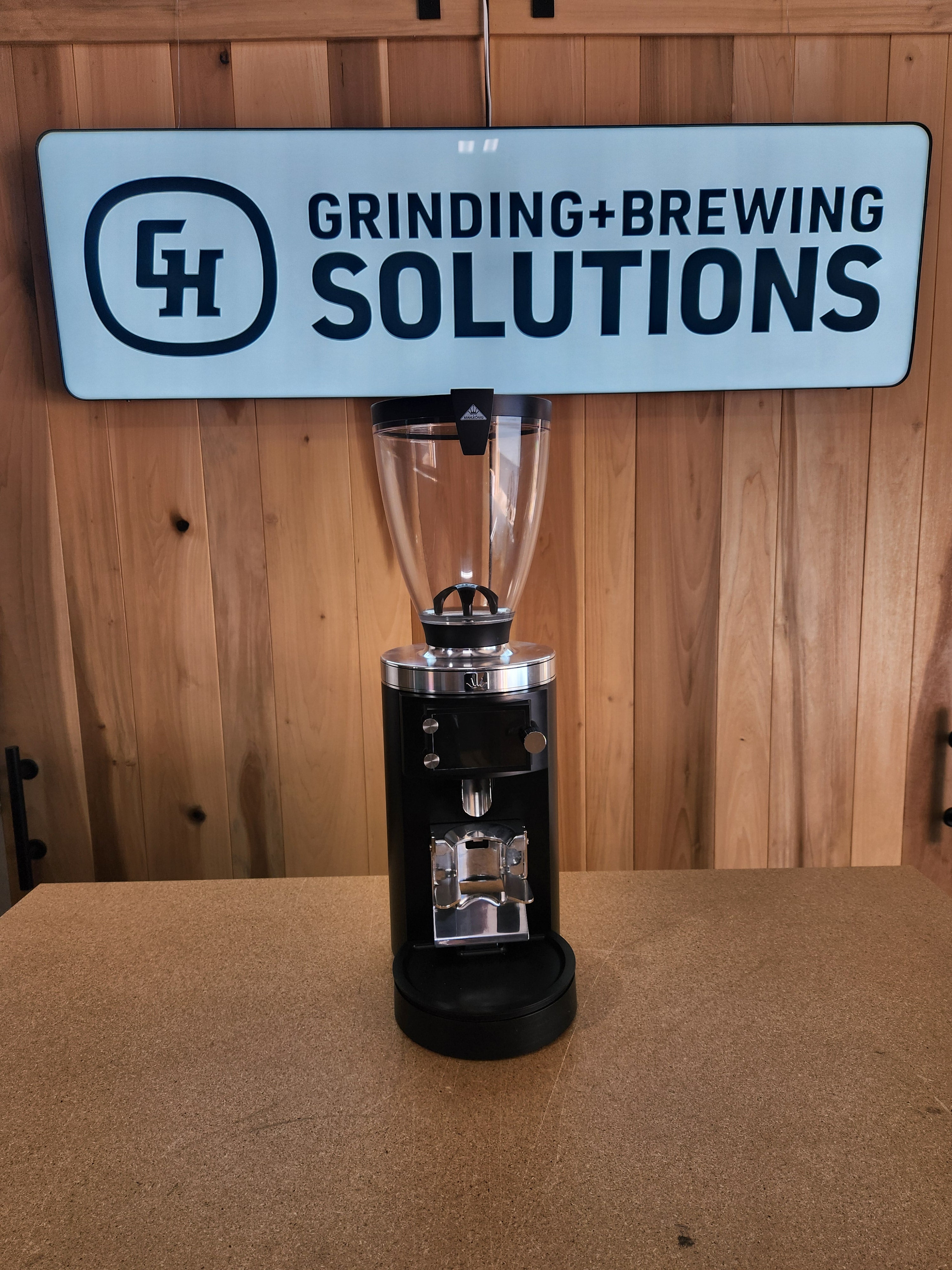 Mahlkonig E65W GbS Grind-by-Sync Espresso Grinder in Black DEMO 927217